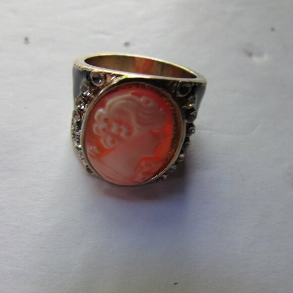 Dazzling Cameo Jewelry Set Amadeo NYC for HSN - Picture 8 of 16